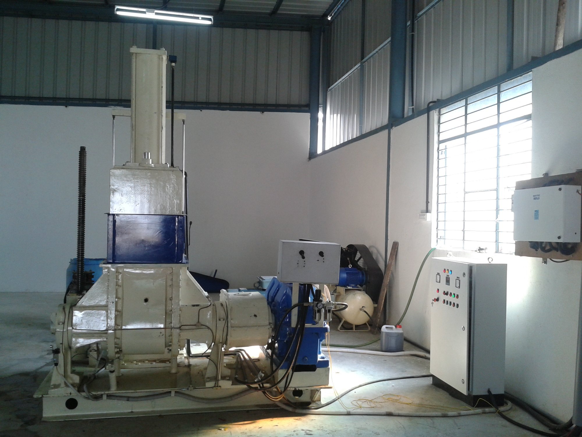 125 Ltr. Rubber Kneader Machine